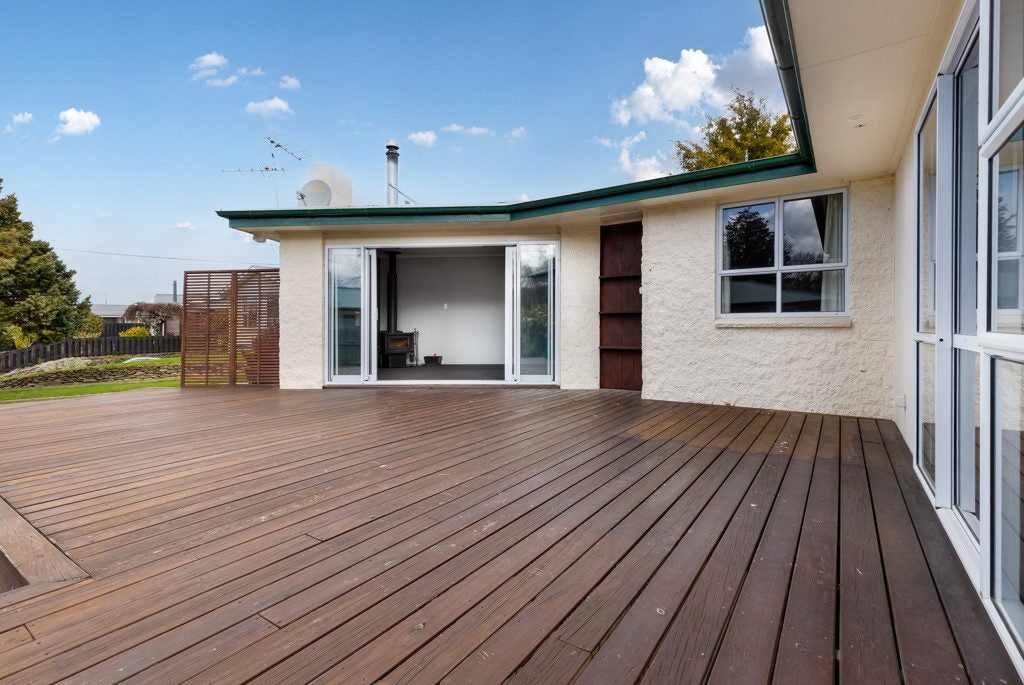 9 Collett Place, Riversdale, Blenheim - Carousel 2