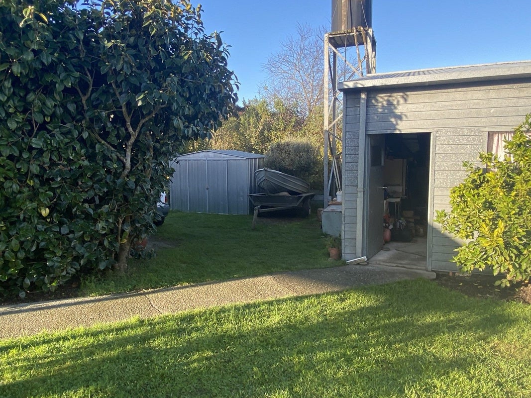 18 Redcliff Road, Glenavy, Waimate - Carousel 17