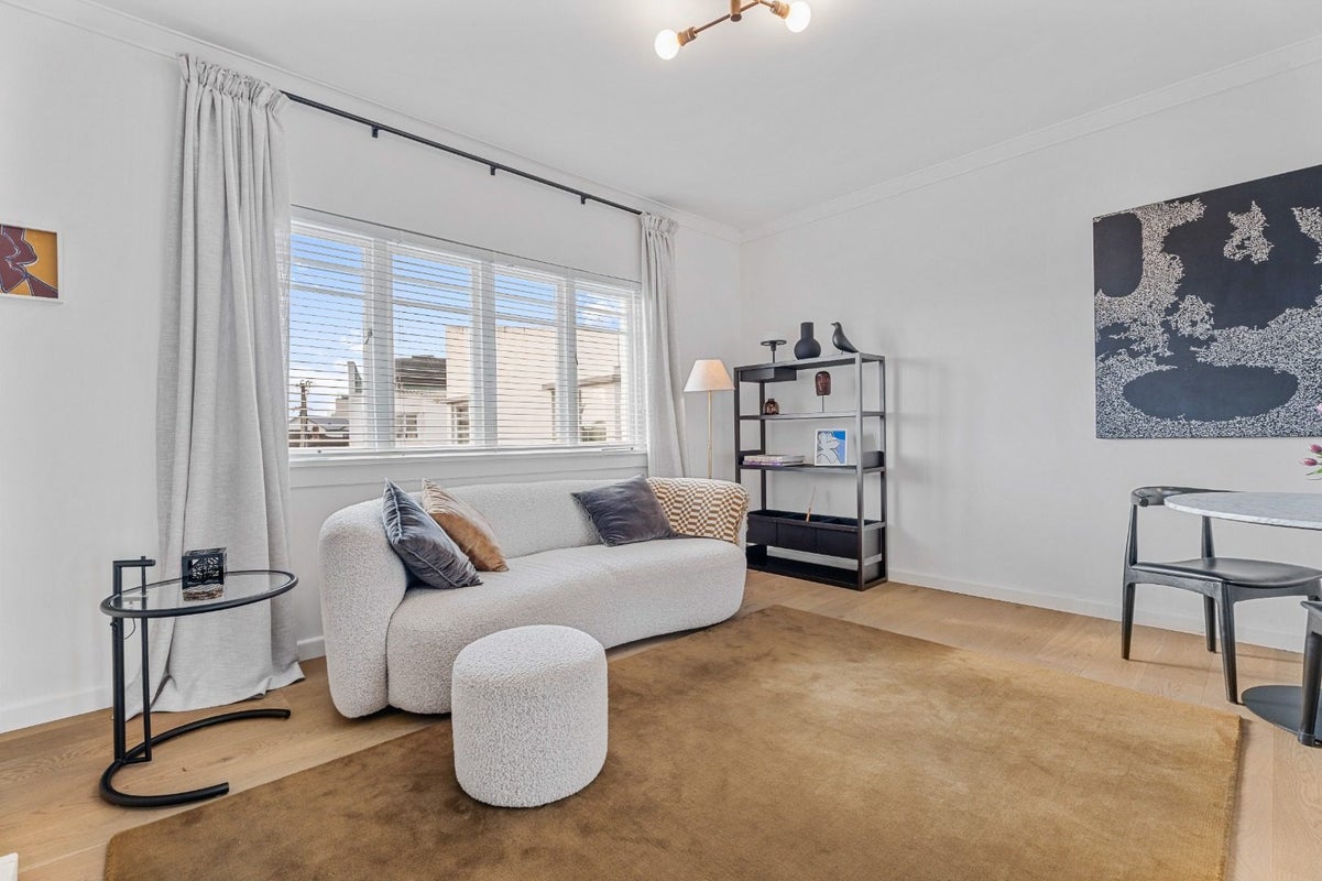6/179 Jervois Road, Herne Bay, Auckland - Carousel 2