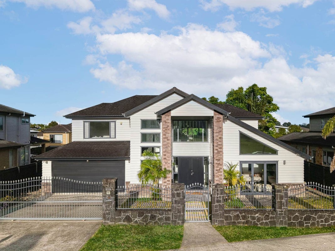11 Mulroy Place, Pinehill, Auckland - Carousel 2