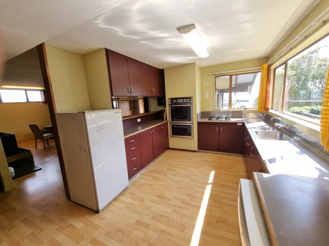 6 Hewlett Road, Karoro, Greymouth - Carousel 2