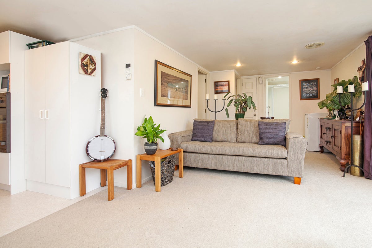 34 Boyd Avenue, Mangere Bridge, Auckland - Carousel 26