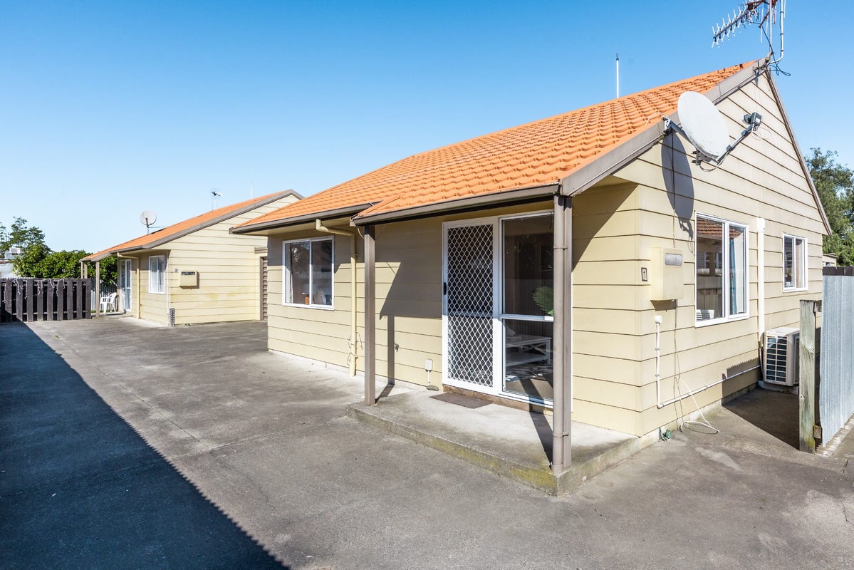 1/80 Latham Street, NAPIER SOUTH, NAPIER - Carousel 13