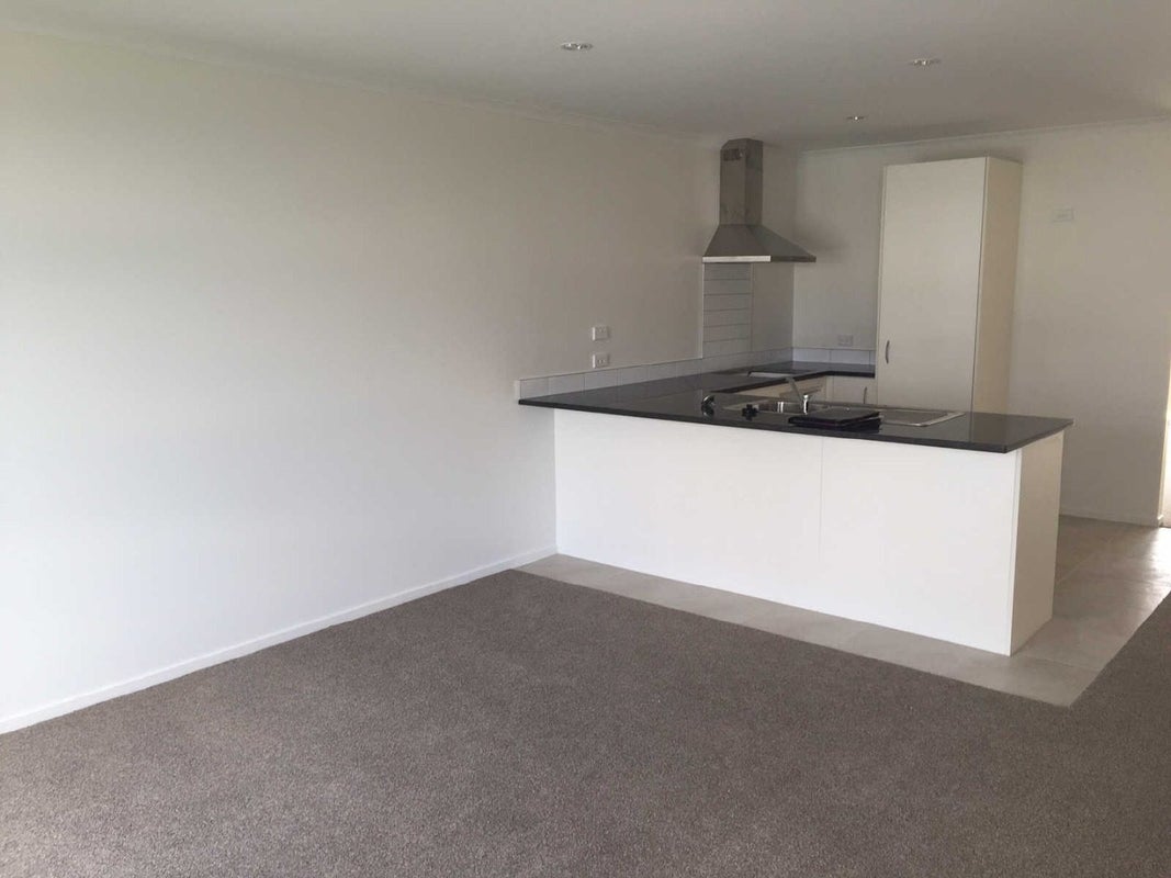 20/46 Park Estate Road, Rosehill, Papakura - Carousel 1