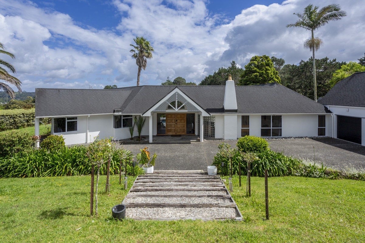 30 Bernard Magnus Lane, Greenhithe, Auckland - Carousel 2