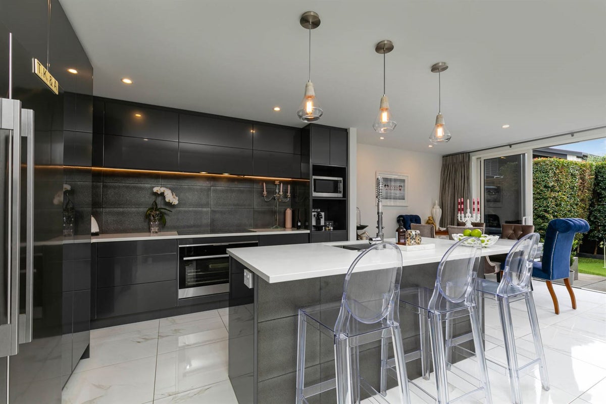 14 Torea Tai Road, Hobsonville, Auckland - Carousel 2