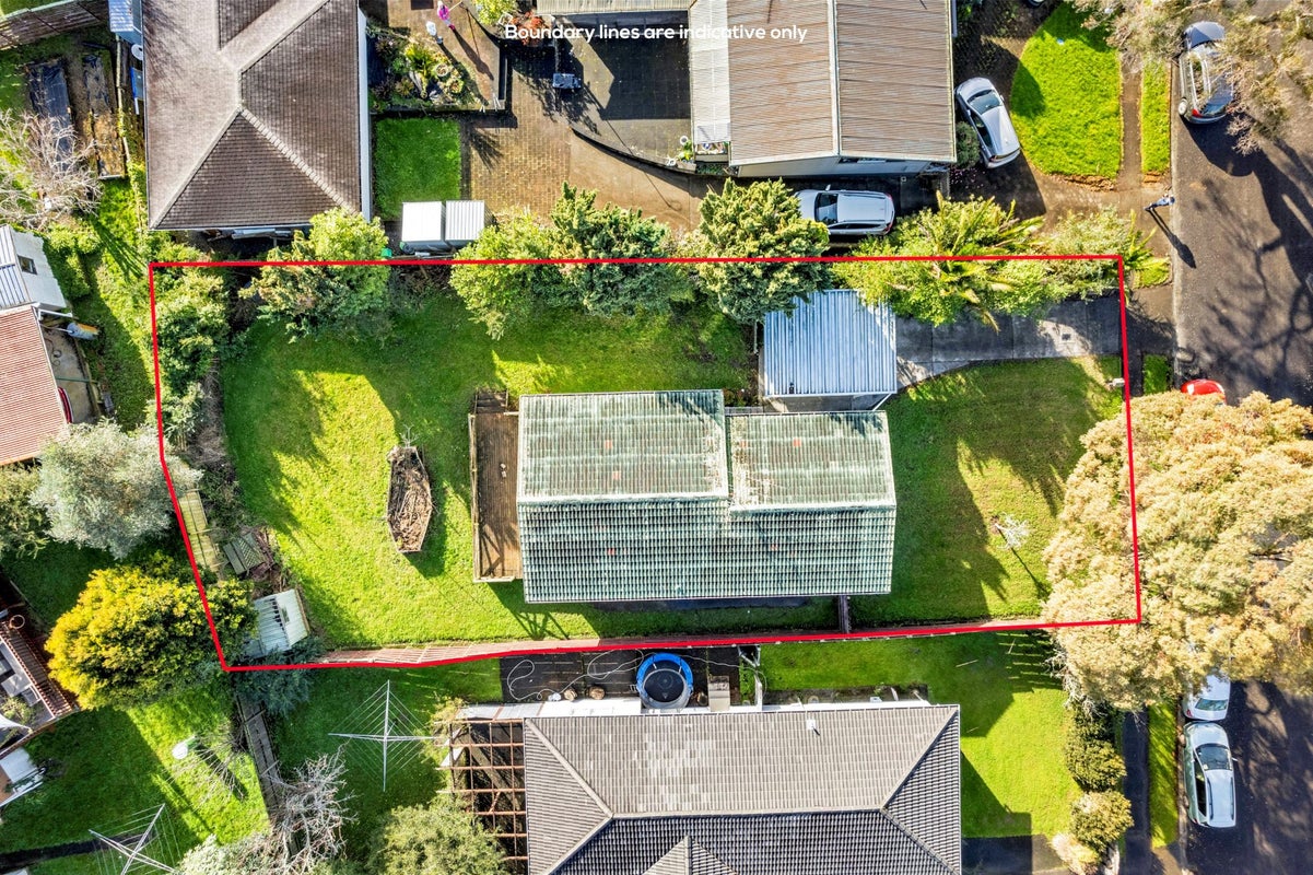 11 Colum Place, Bucklands Beach, Auckland - Carousel 1