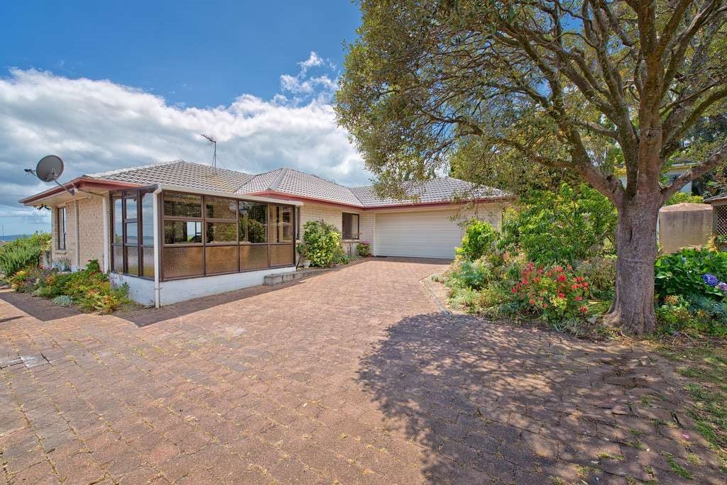 91 Beachlands Road, Beachlands, Auckland - Carousel 2