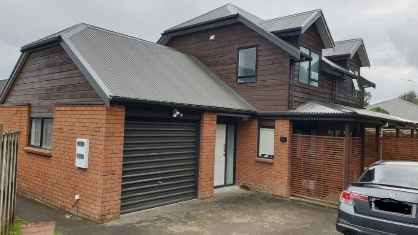 1/23 Bond Crescent, Forrest Hill, Auckland - Carousel 1