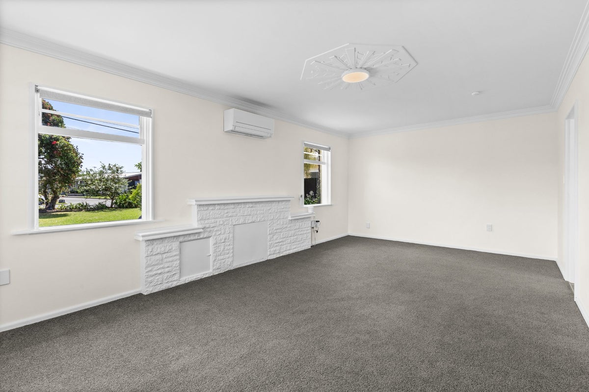 4 Murphy Road, Taradale, Napier - Carousel 2
