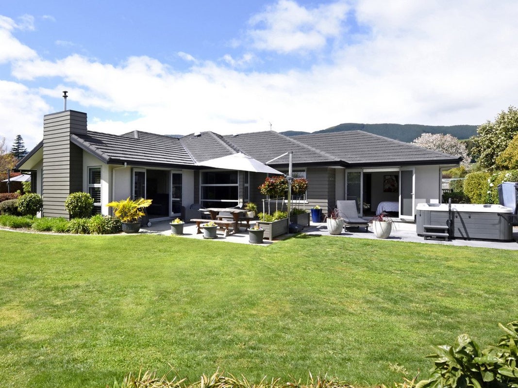 740 Main Road, Stoke, Nelson - Carousel 1
