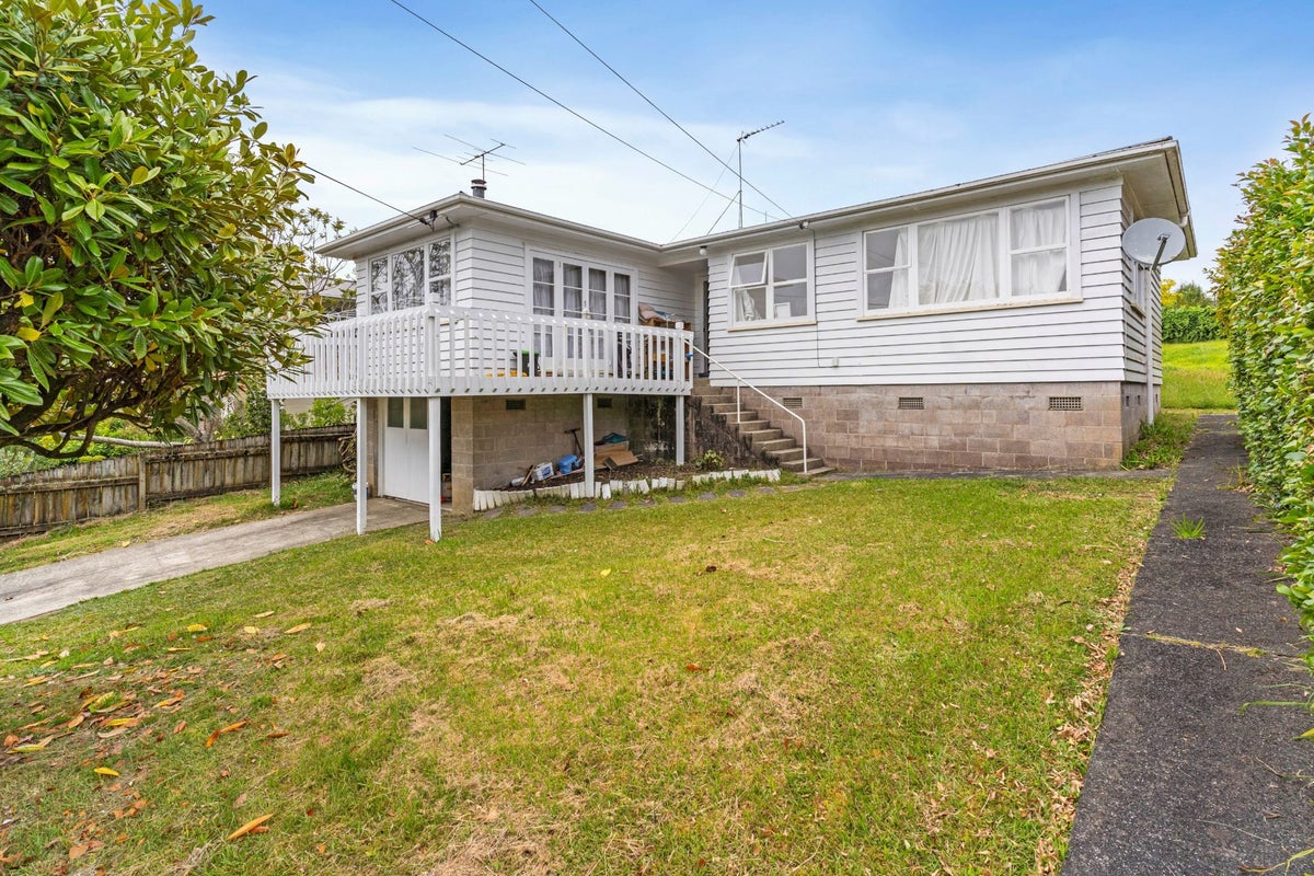 45 Sheridan Drive, New Lynn, Auckland - Carousel 2