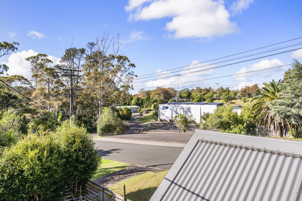 1/28 Cresta Avenue, Beach Haven, Auckland - Carousel 20