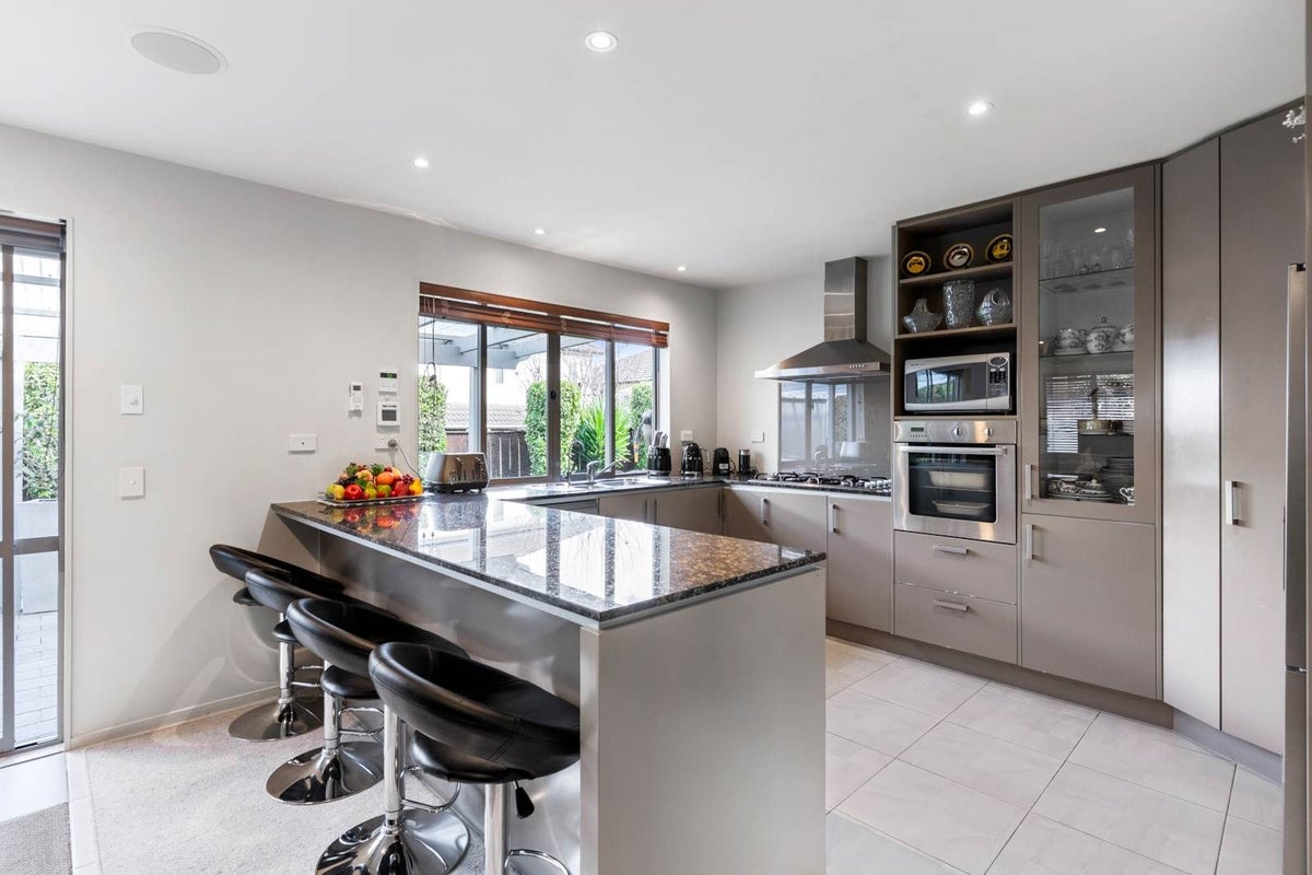 91 Baverstock Road, Flat Bush, Manukau City, Auckland - Carousel 2