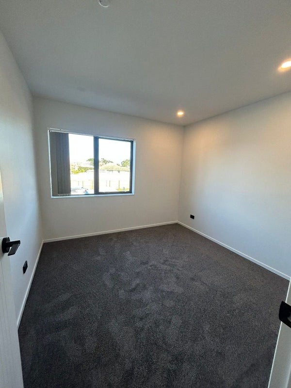4B Allen Street, Mangere East, Auckland - Carousel 13