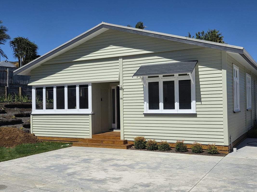 39 Pohutukawa Place, Bell Block, New Plymouth - Carousel 1