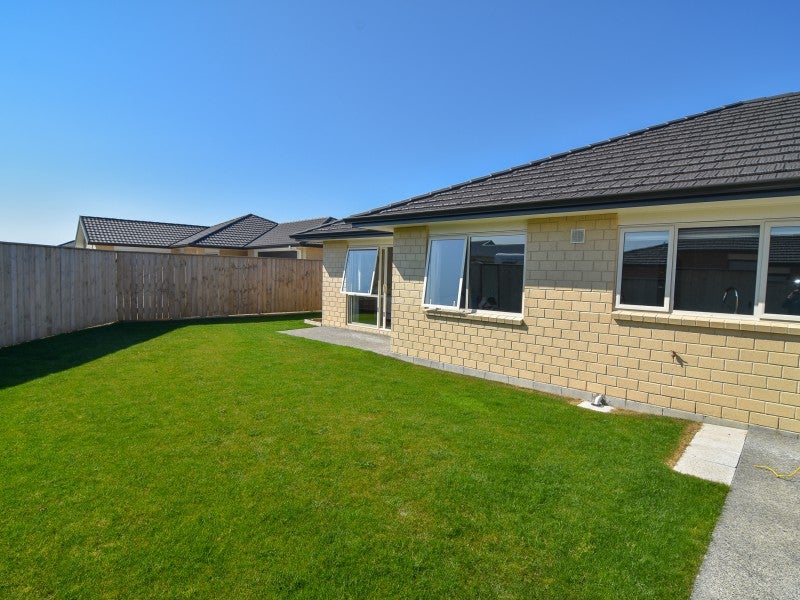 2 Austin Reid Avenue, Carterton - Carousel 17
