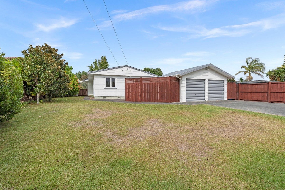 172 One Tree Point Road, One Tree Point - Carousel 2