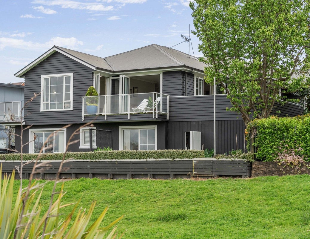 3 Sutton Way, Bethlehem, Tauranga - Carousel 2