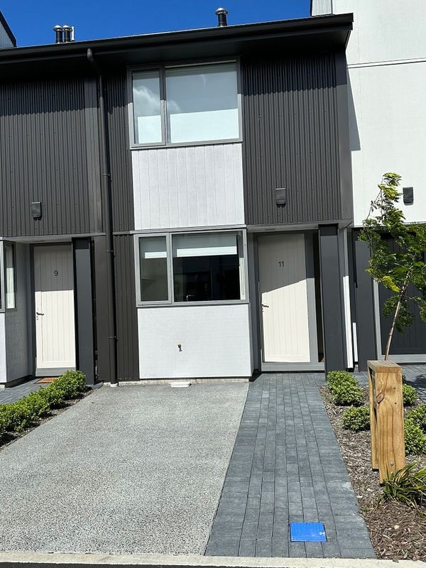 11 Te Ara O Ripeka Wharawhara, Petone, Lower Hutt - Carousel 1