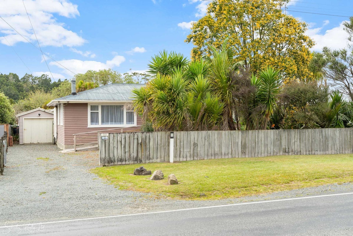 2081 Paparoa Valley Road, Paparoa - Carousel 43