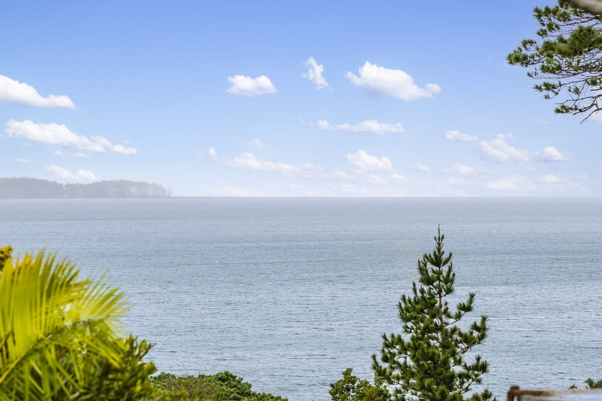 2/9 Foote Street, Hillsborough, Auckland - Carousel 2