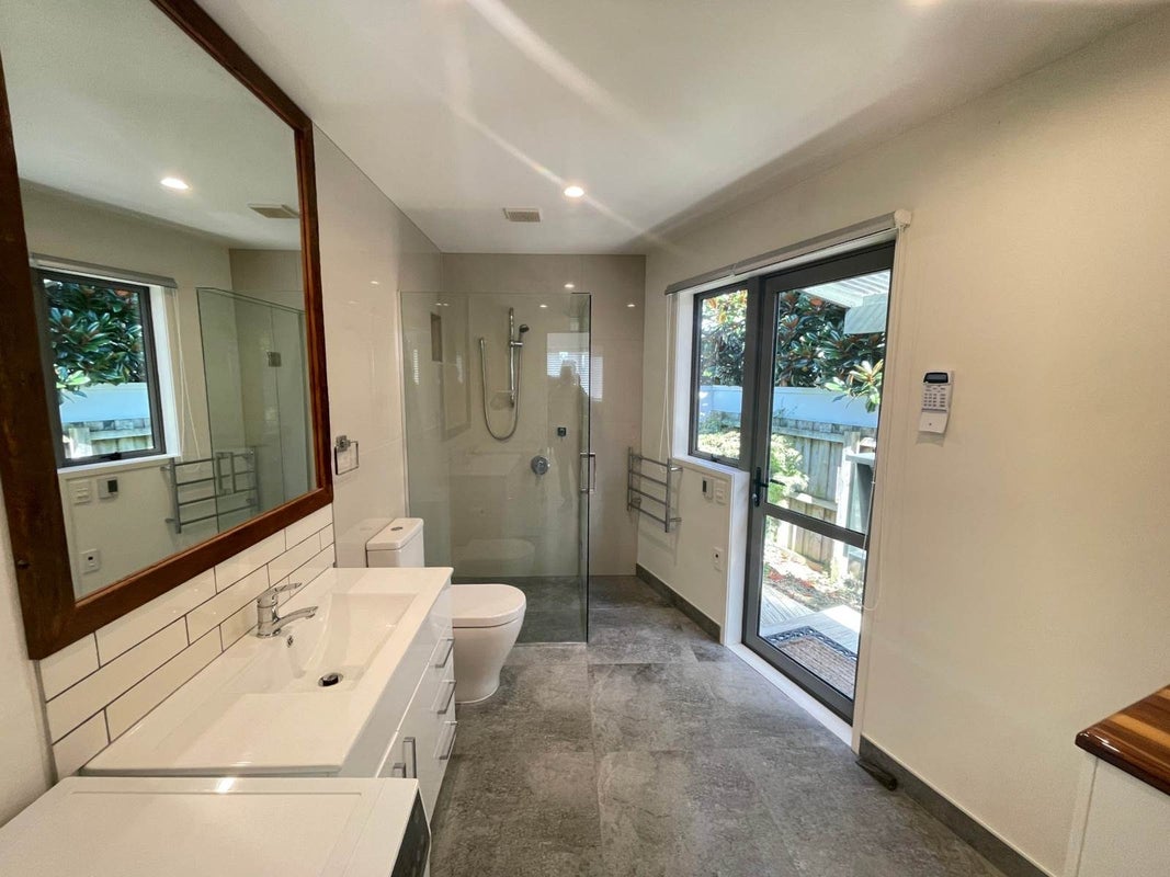 19 Treeway, Sunnyhills, Auckland - Carousel 2