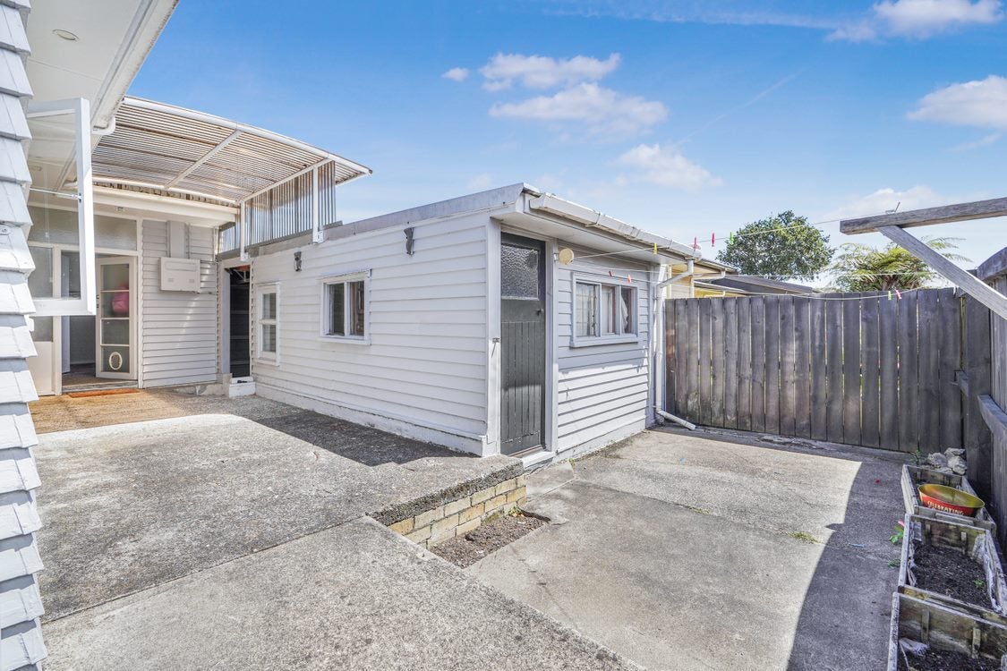 27A Maitland Street, Frankton, Hamilton - Carousel 13