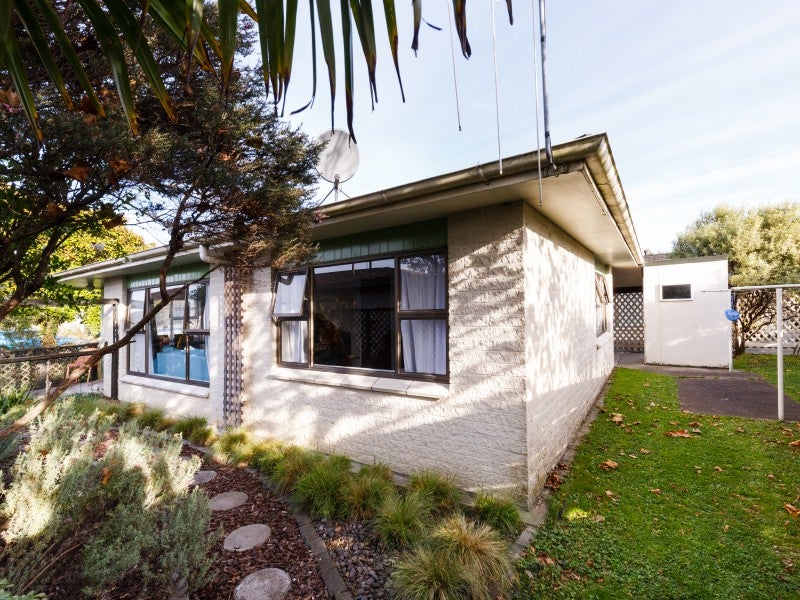 5 Bethel Court, Milson, Palmerston North - Carousel 10