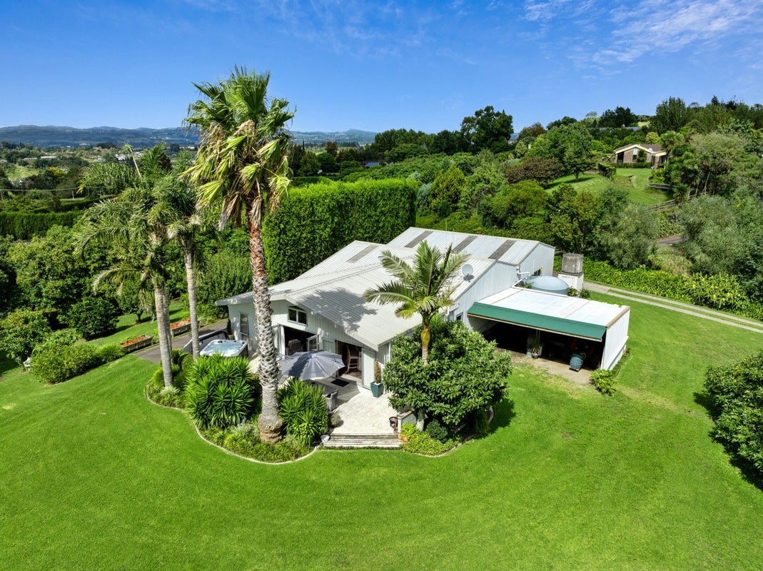 14C Crawford Avenue, Mangere Bridge, Auckland - Carousel 1