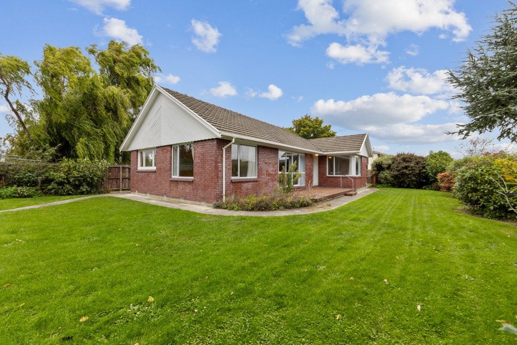 7 Rydal Street, Hoon Hay, Christchurch - Carousel 1