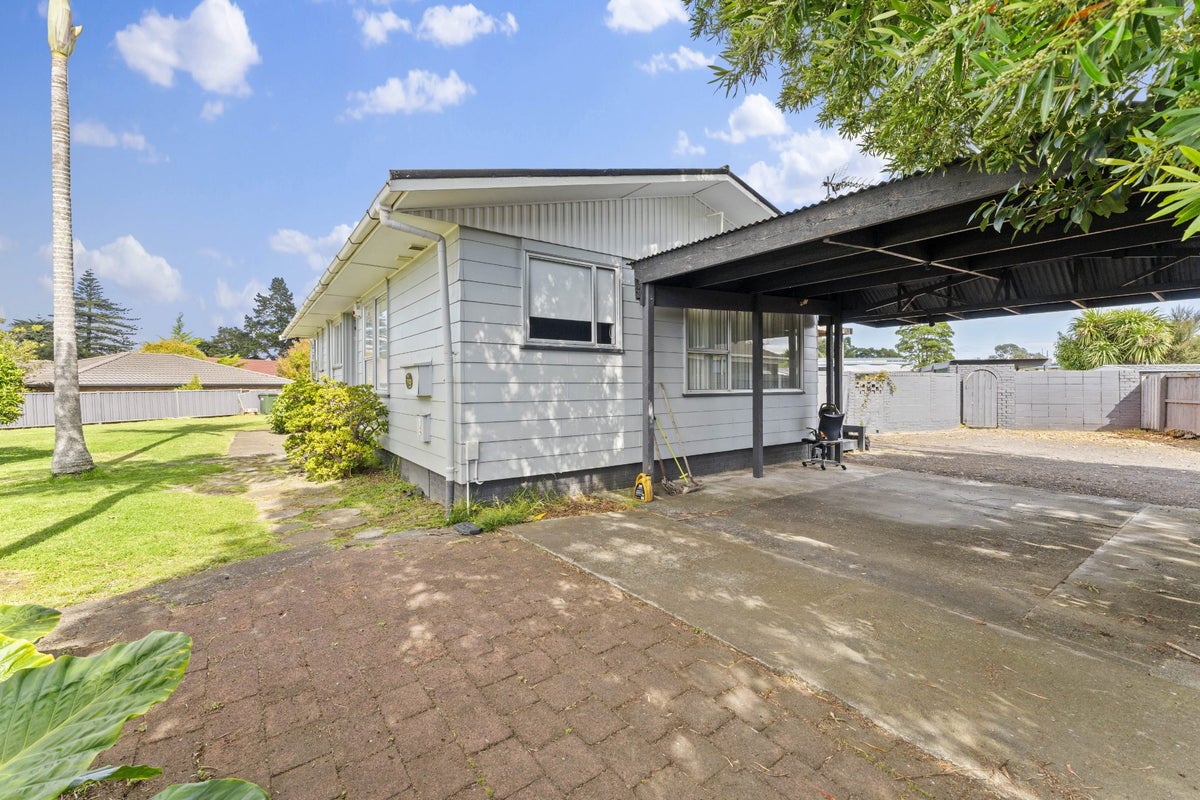 9 Lawford Place, Mangere, Auckland - Carousel 2