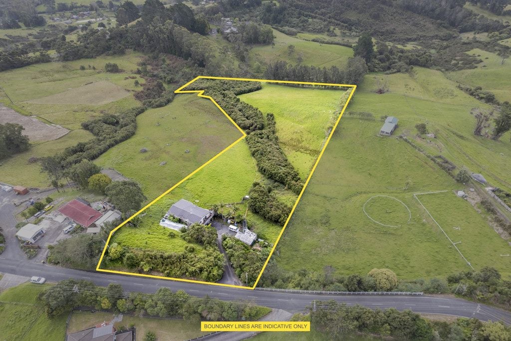76 Coulter Road, Henderson Valley, Auckland - Carousel 1