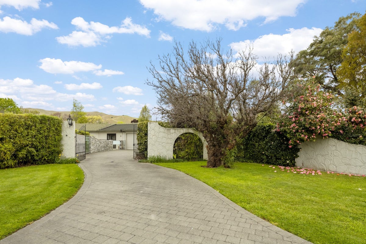 1 Glenhill Drive, Witherlea, Blenheim - Carousel 41
