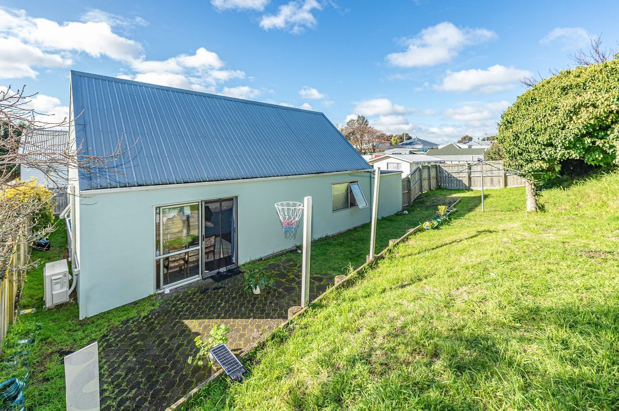 3A Gilmour Street, Gonville, Whanganui - Carousel 2