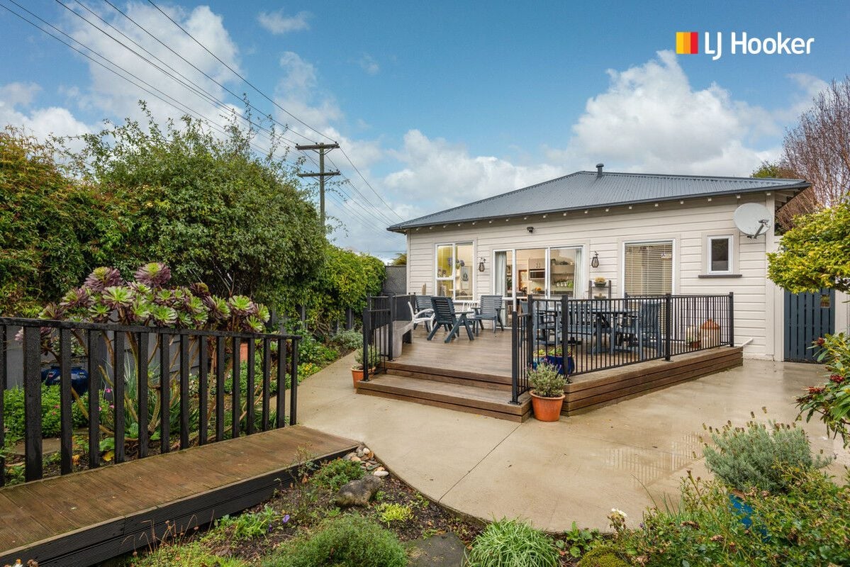 11 Rugby Street, Saint Kilda, Dunedin - Carousel 1