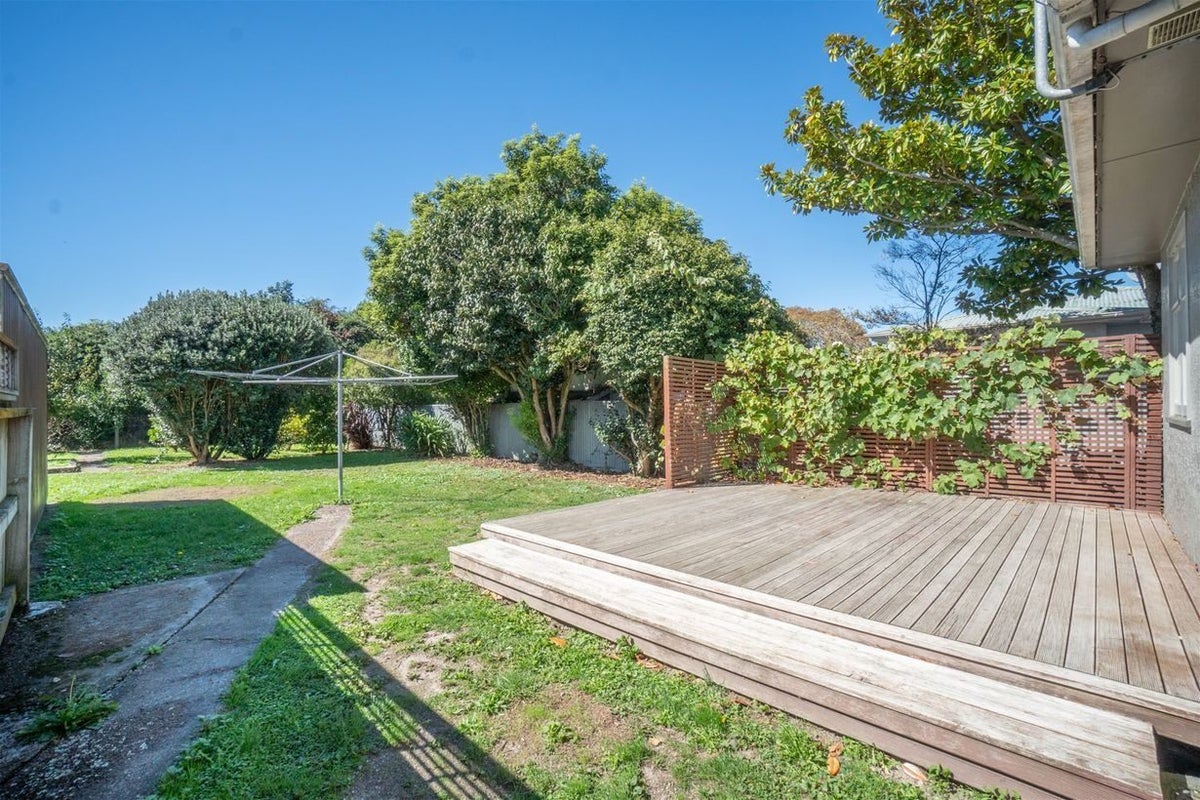104 Highbury Avenue, Highbury, Palmerston North - Carousel 14