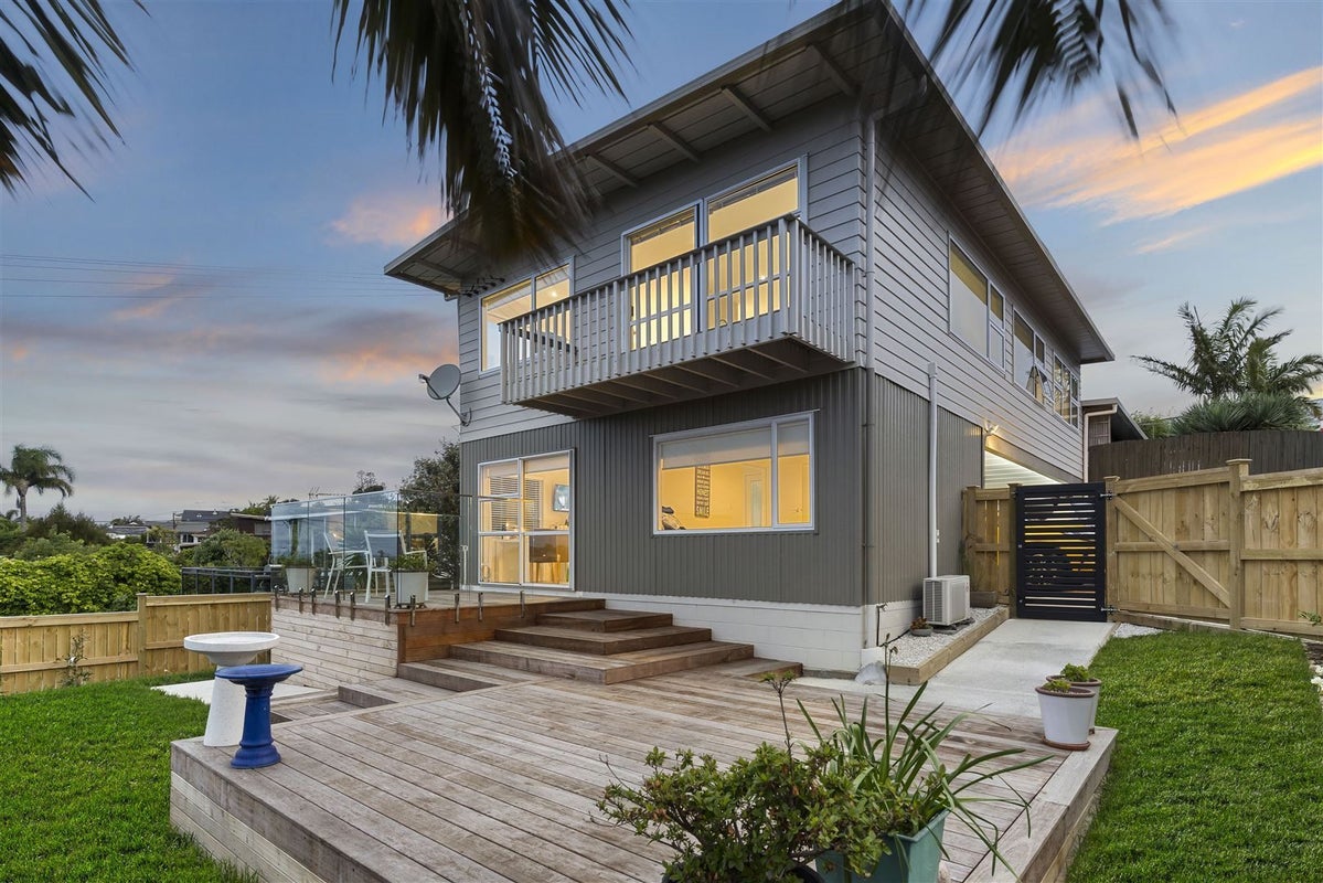 1/11 Penning Road, Milford, Auckland - Carousel 2