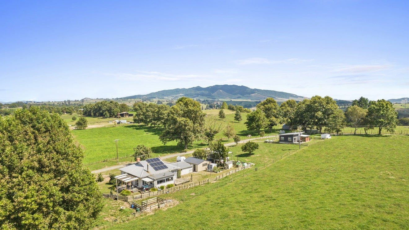 2135 Maungatautari Road, Maungatautari, Cambridge - Carousel 1