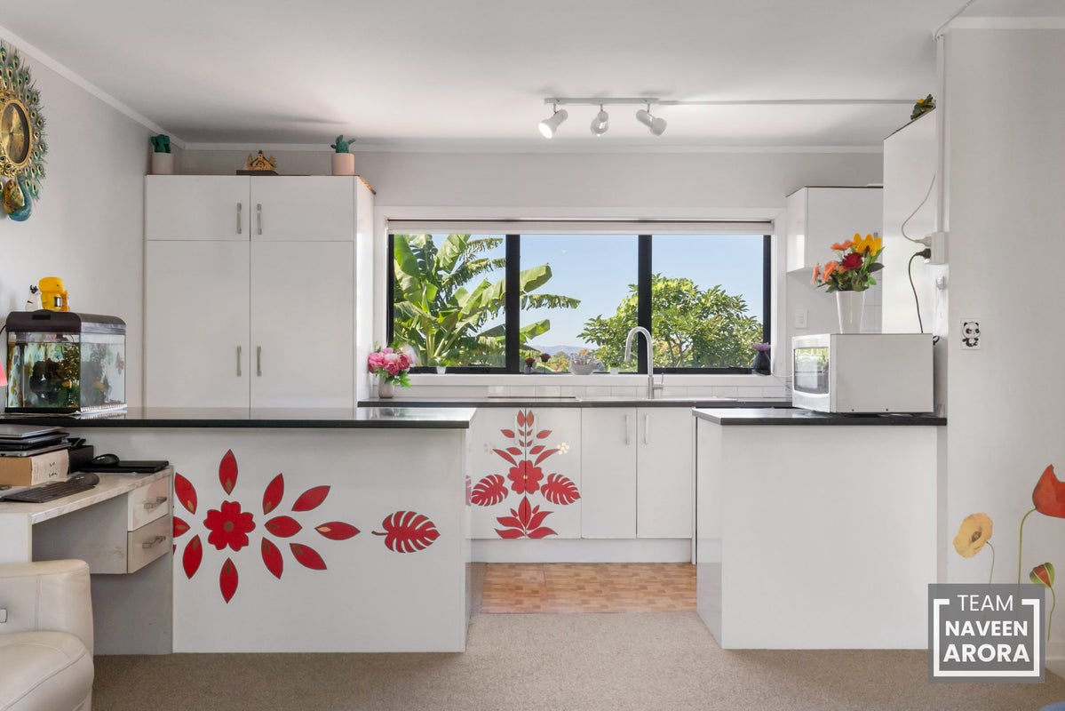 14 Kevale Place, Manurewa, Auckland - Carousel 2
