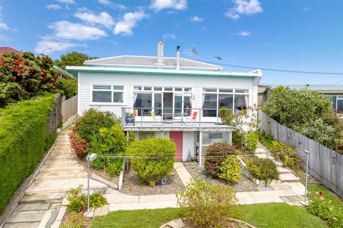 121 Larnach Road, Vauxhall, Dunedin - Carousel 2