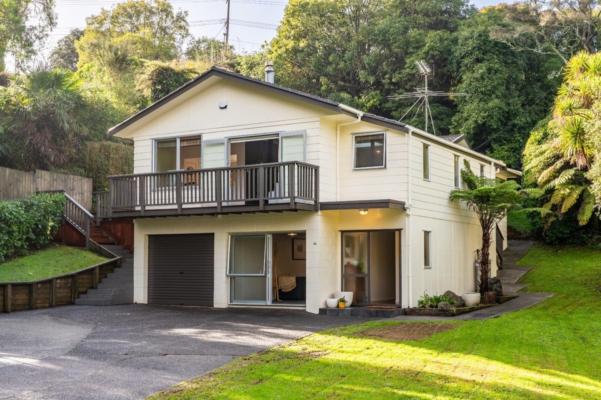 83 Pleasant Road, Glen Eden, Auckland - Carousel 2