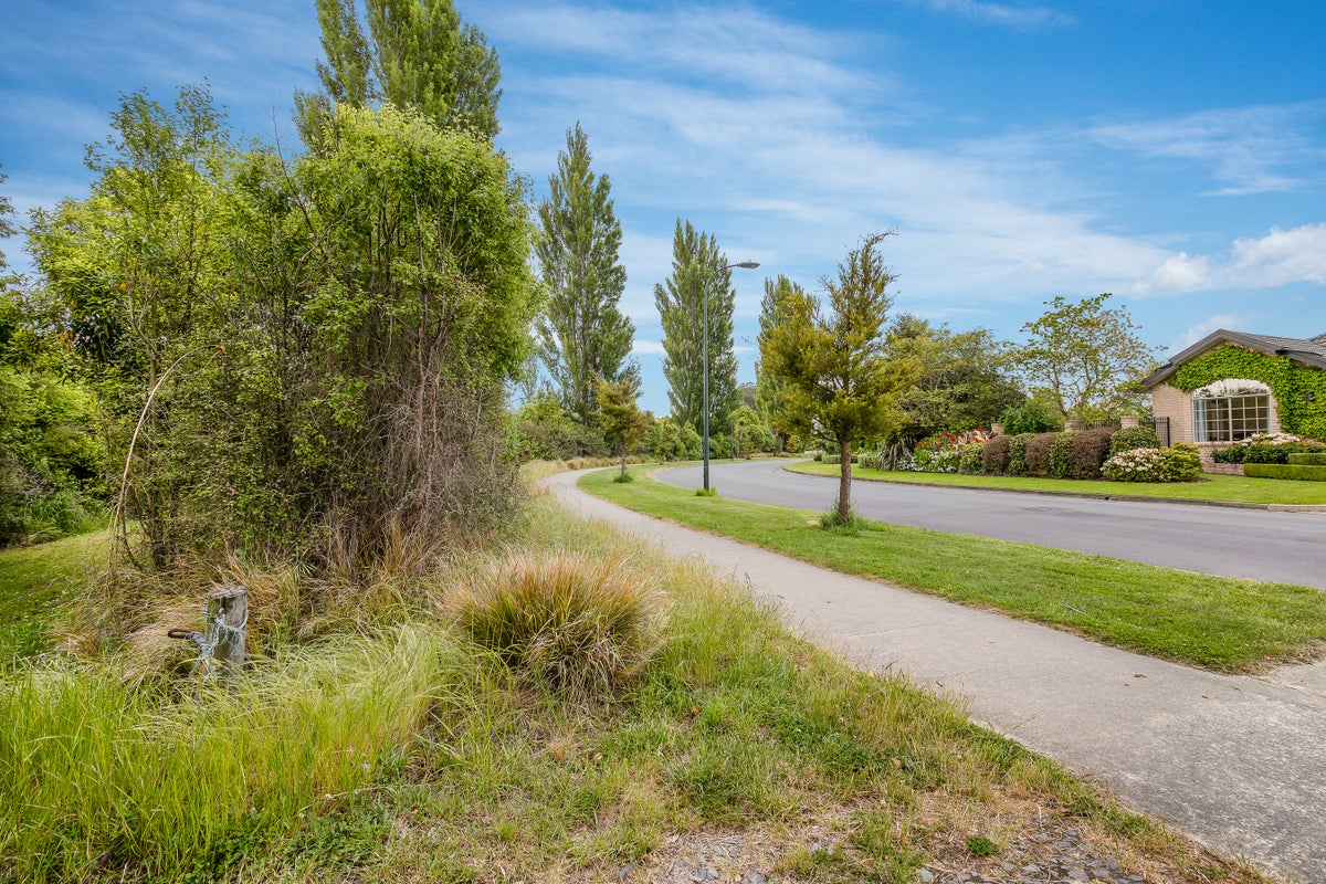 15 Caleb Place, Northwood, Christchurch - Carousel 20