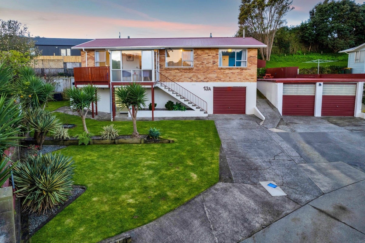 13A Oawai Place, Marfell, New Plymouth - Carousel 2