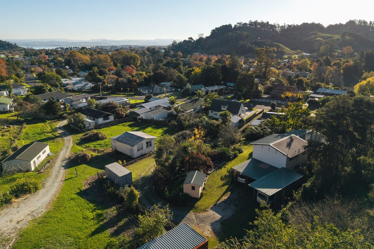 51 Darwin Road, Outer Kaiti, Gisborne - Carousel 14