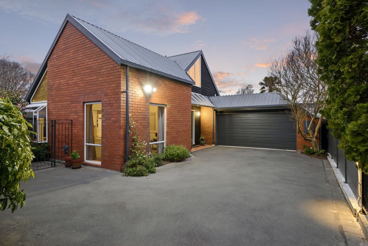 50A Glandovey Road, Fendalton, Christchurch - Carousel 1