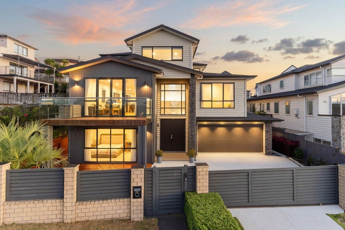 48A Fernhill Way, Oteha, Auckland - Carousel 1
