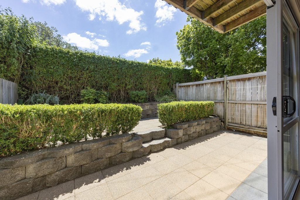 1/218 Captain Springs RD, Onehunga, Auckland - Carousel 2