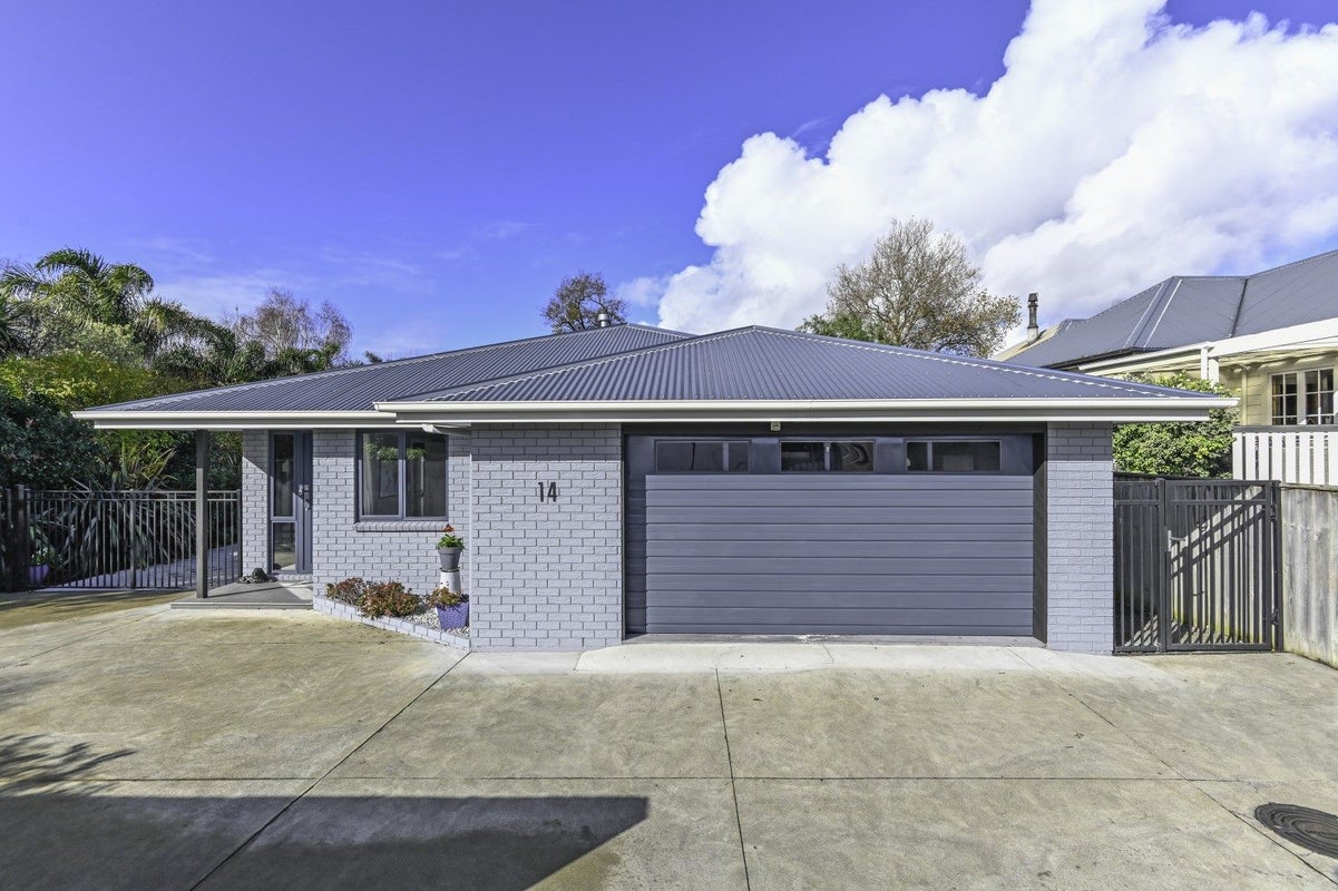14 Waitaha Place, Clive, Clive - Carousel 22