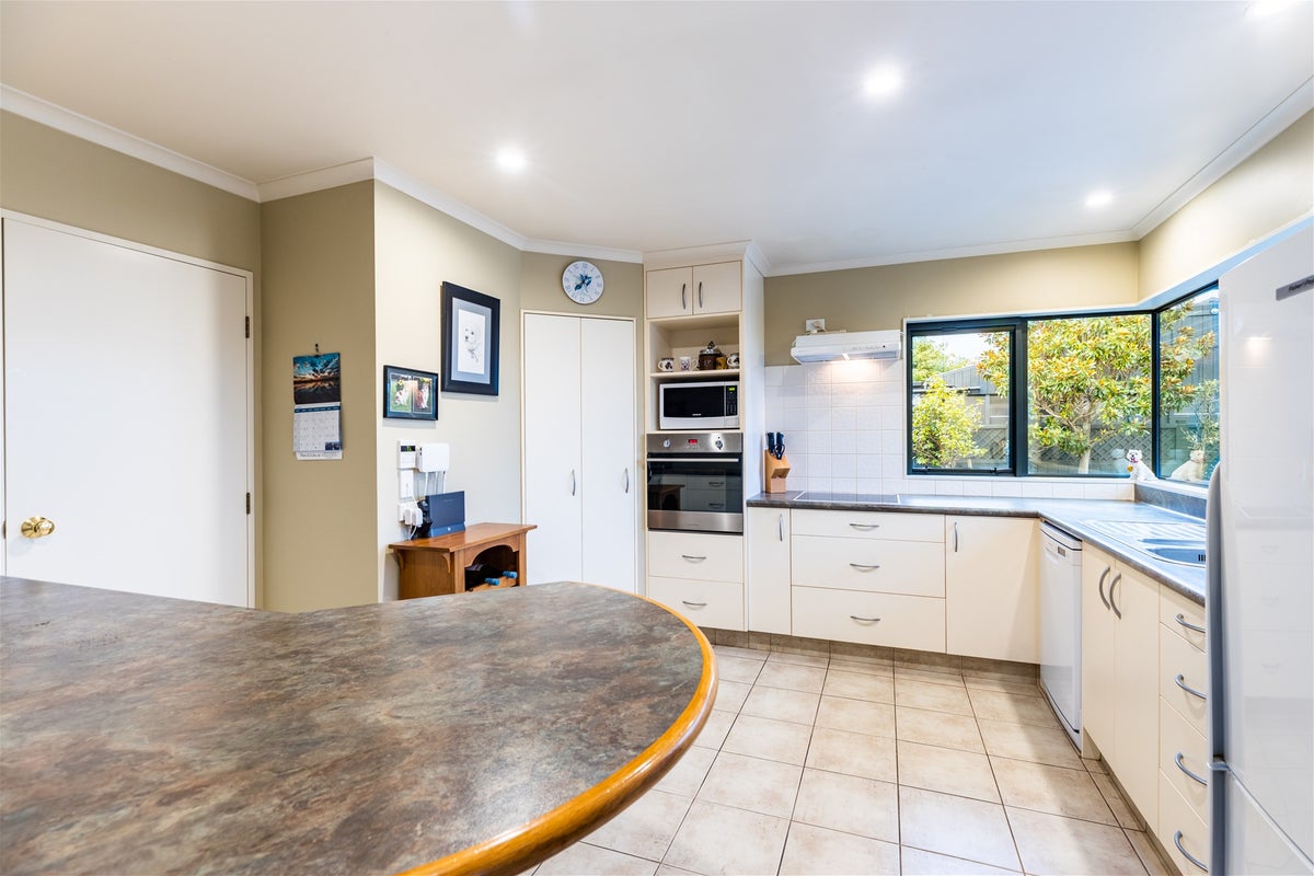 87 McGregor Street, Milson, Palmerston North - Carousel 2